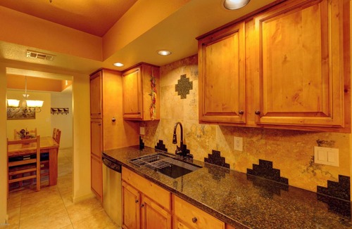 Paradise Valley Village Condo | Luxury Condo at Anasazi Village - 2 Bed/2 Bath