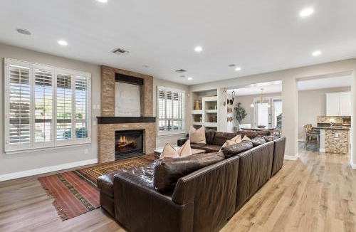 Desert View Village House | Luxury Desert Retreat - Pool, Spa, Movie Theater