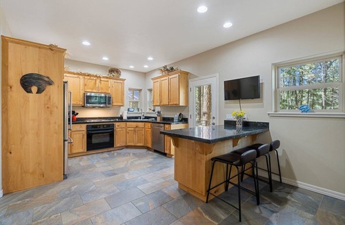 Edgemont Ranch House | Luxury Durango Retreat with Hot Tub, Game Room, Large Deck