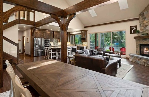 Sagle House | Luxury Family Waterfront Home | Dock + SUP/Kayak