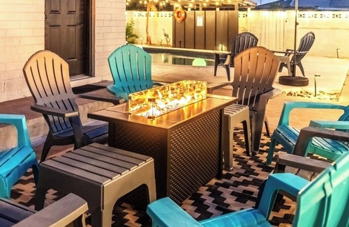 Village Grove House | Luxury Gatsby Hideaway - Heated Pool, Hot Tub, Game Room, Fire Pit Near Old Town