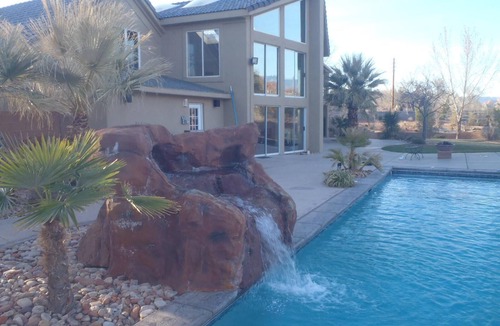 St. George House | Luxury Home and Property with 2 Private Pools and Pickleball Court