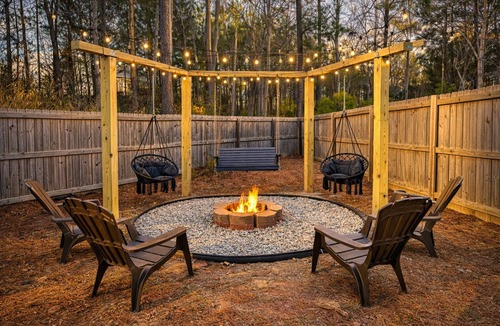 Spring Lake House | 🏡Luxury House -Relaxing Hot Tub🏝️ Fire Pit 🔥-20 Min to FT Bragg!
