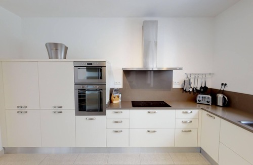 Calvi Villa | Luxury Modern Villa with 6 Bedrooms featuring a Private Pool, Garden, Parking & SPA