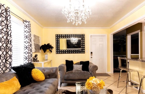 Buechel House | Luxury Newly Remodeled House w/ lrg deck and fenced yard