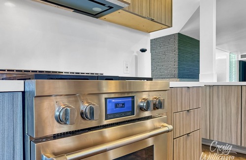 Tahquitz River Estates House | Luxury Palm Springs Oasis Pool Mtn Views