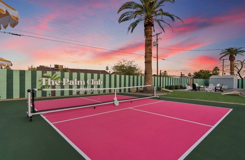 New Papago Parkway House | Luxury Scottsdale Retreat - Glam Suite + Pickleball + Pool + Speakeasy