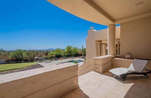 Pinnacle Peak Heights House | Luxury Vacation Experience !