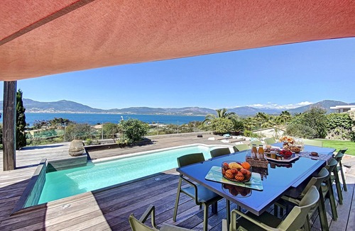 Porticcio Villa | Luxury Villa with Stunning Panoramic Views of the Gulf of Ajaccio
