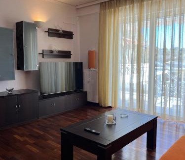 Markopoulon Apartment | Machi's Apartment
