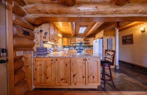 Rexford House | Maggies Cabin - Enjoy a Slice of Paradise in Rexford Montana
