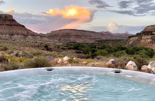Virgin Cabin | Magical Tiny House with a Hot Tub for Zion National Park Getaways