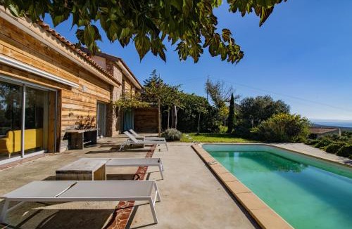 Monacia-d'Aullene House | Maison Aux Vents