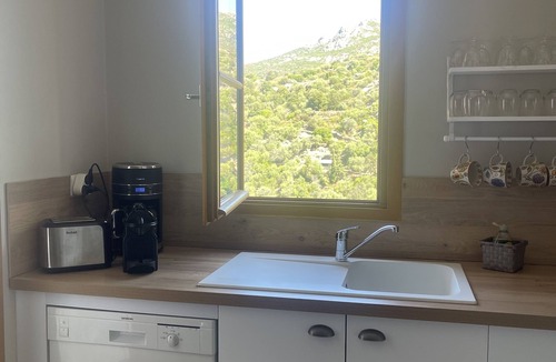 Urtaca House | Maison de Village au Calme Avec vue Dégagée