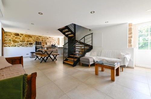 Vico House | Maison en pierre authentique - Piscine - Nature