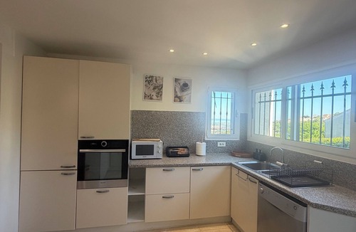 Borgo House | Maison Lucia 14km nearest beach