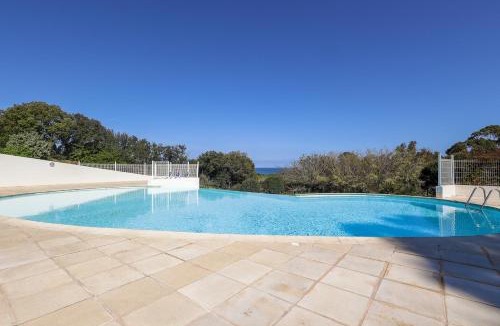 Lozari Apartment | MAISON MITOYENNE VUE MER WIFI PROCHE L'ILE ROUSSE