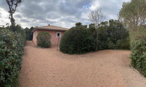 Figari House | Maison récente entre mer et montagne