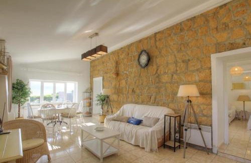 Pietrosella House | Maison spacieuse a Isolella Pietrosella avec vue mer