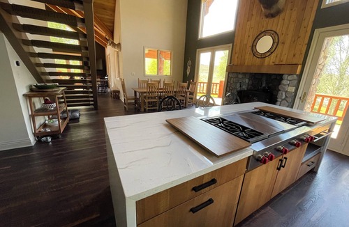 Ely House | Majestic lodge in the heart of Nevada's Great Basin