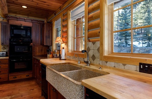 Mammoth Creek Cabin | Mammoth Creek Luxury Retreat near Zion and Bryce C