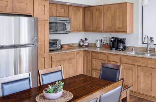 Sedona Villa | Mammoth Rock Retreat Villa-Sleeps 4