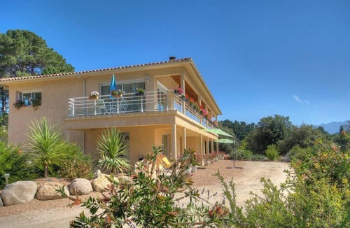 Levie House | Manon - LEVIE - Gîte