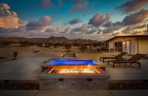Panorama Heights House | Marbella Lane - Moon Designer Home close to JTNP