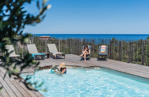 Sari-Solenzara Apartment | Mare è Machja RDC Sea view - Heated swimming pool - 6 people