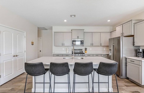 Maricopa House | Maricopas BEST Escape wt 5 bds and outdoor dining