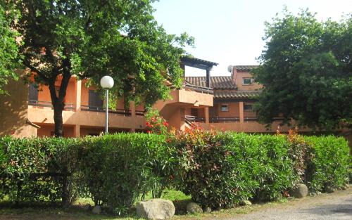 Ghisonaccia Apartment | Marina Corsa Residence Three rooms apartment 150 m from the beach - Ghisonaccia
