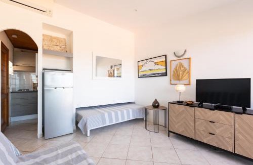 Marine de Saint Ambroggio Apartment | Marina de Sant Ambroggio
