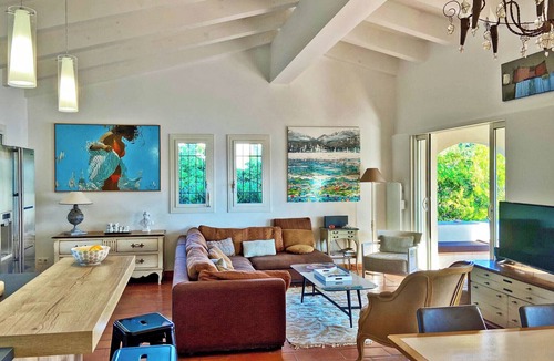 Marine de Davia House | Marine de Davia, waterfront home, pool and direct beach access