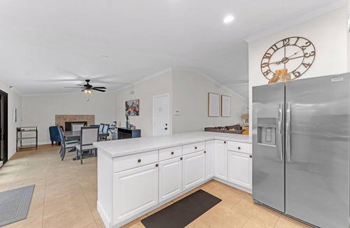 Chandler House | Mariposa Getaway! A spacious 4-bedroom house in brilliant Chandler with AC/Pool