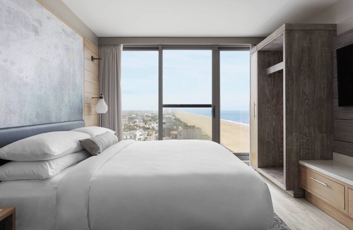 Northeast Virginia Beach Hotel | Marriott Virginia Beach Oceanfront Resort