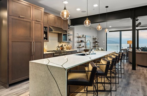 Sandpoint Condo | Marvelous Modern Luxury Suite Boat Slip Downtown