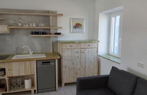 Zefiria House | Marvens Apartment