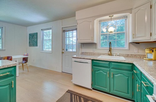 Lusby House | Maryland Vacation Rental w/Private Pool & Dock
