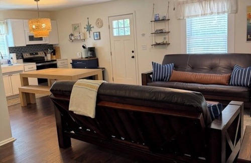 Put-in-Bay Cabin | Massie Cabin, PIB Cabins