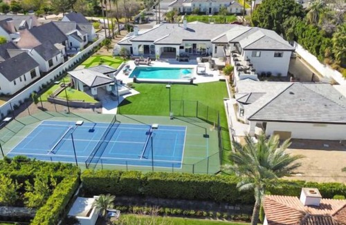 Arcadia Manors House | Massive Luxury resort Home minutes from old town!