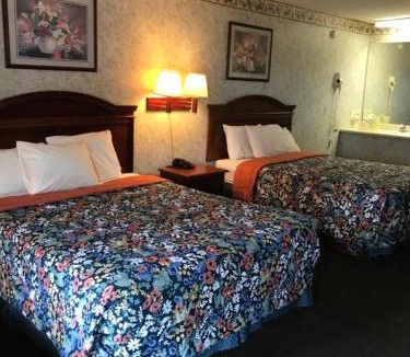 Williamsburg Hotel | Merrimac Inn and Suite
