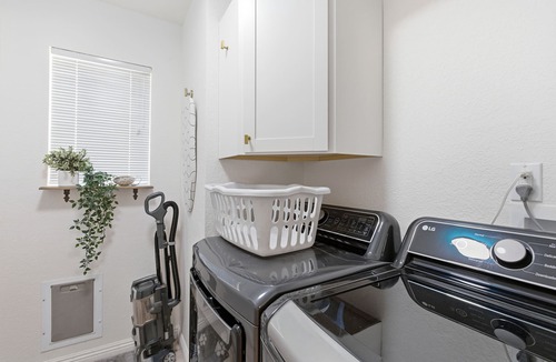 Mesa House | Mesa Family Retreat, Pool, Yard, Pet Friendly