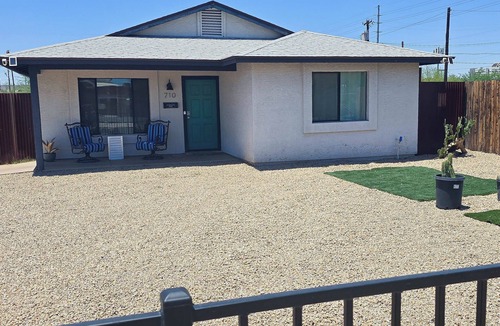 Downtown Phoenix House | Metro Inn - Warehouse District