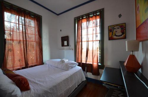 West End Apartment | Michie Hostel