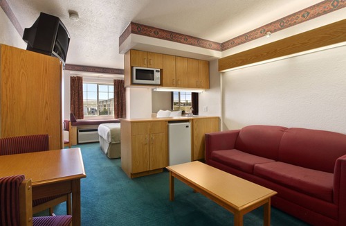 Westside Hotel | Microtel Inn & Suites by Wyndham Albuquerque West