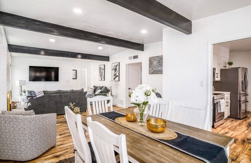 Madera House | Mid-Century Home with Pool in Madera