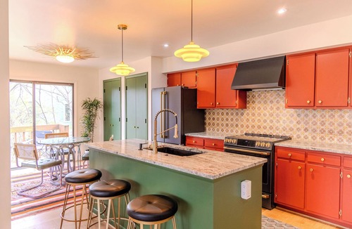 Buechel House | Mid-Century Modern Retreat in the Louisville Highlands on the Park.