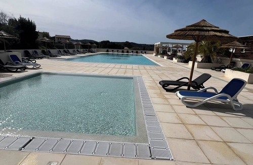 Lozari House | MINI VILLA ALLIANCE WIFI NEAR ILE ROUSSE