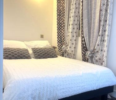 Poggio-Mezzana Apartment | Mini villa chaleureuse avec vue mer imprenable