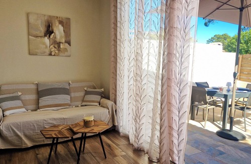 Pineto House | Mini Villa completely renovated 5min walk to the sea private residence air conditioning/wifi